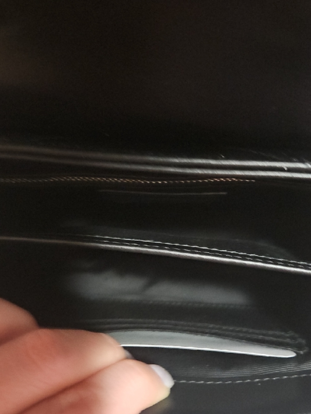 Saint Laurent Toy Loulou crossbody bag, black calfskin w/ silver hardware - Picture 6 of 6